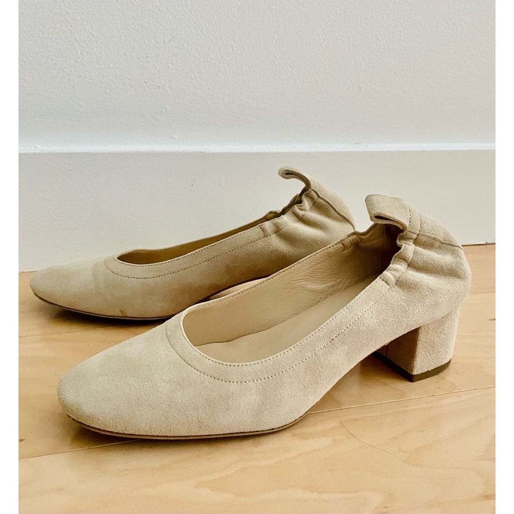 Everlane Day Heel in Natural Suede Size 5